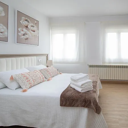 Ag Casa Belenda Con Jardin 11pax, Santiago A 40km Prázdninový dům